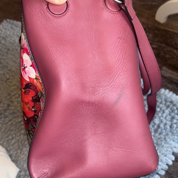 Gucci GG Blooms Tote - Picture 11 of 13